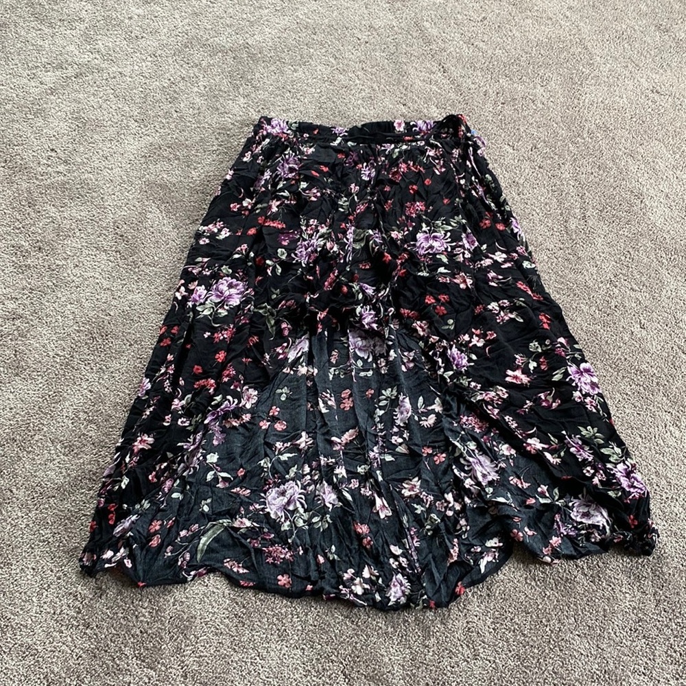 Torrid Black Floral Hi Low Skirt Overlay Romper Boho Flowy SIZE 0 Lightweight